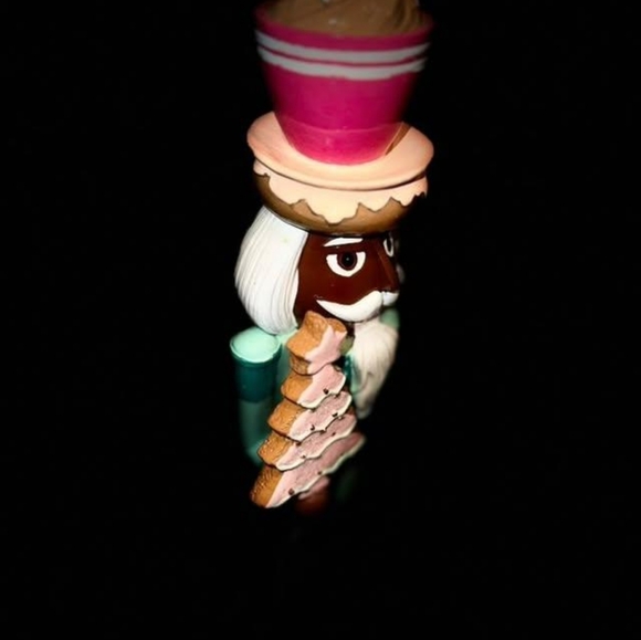 Martha Stewart Christmas African American Nutcracker 🎄 Figurine 17.5" - Picture 3 of 6